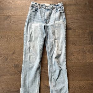 Abercrombie and Fitch 90s Straight Ultra High Rise Jean